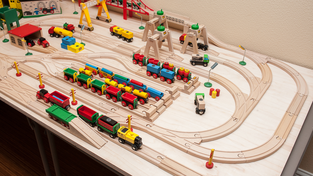 wooden railway track layouts